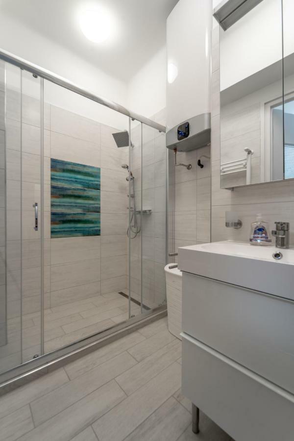 Abc Apartment *